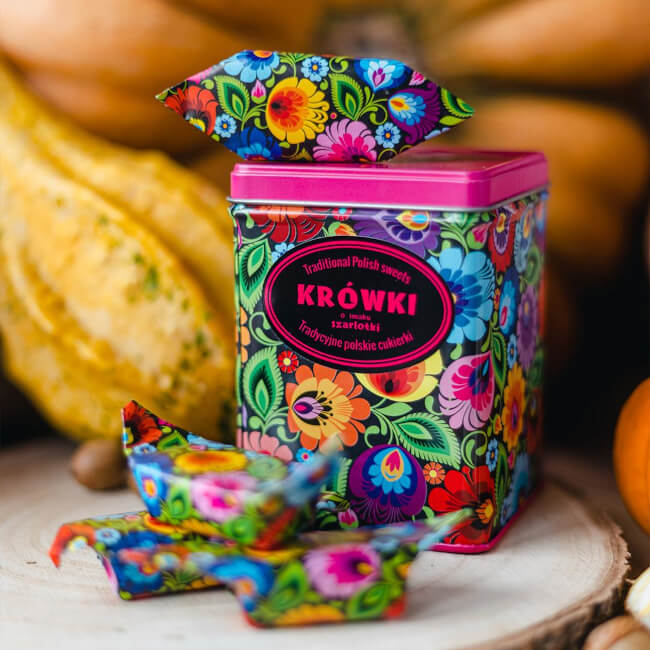 Boîte avec Krowki szarlotka saveur tarte aux pommes