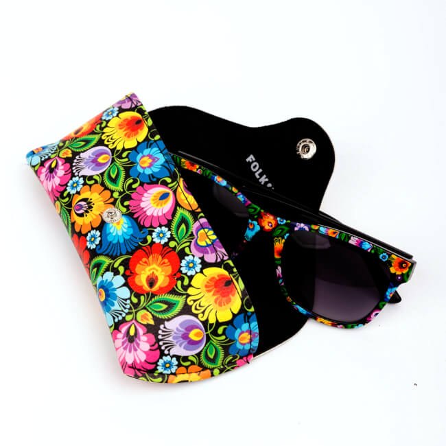 Lunettes de soleil folk Lowycz noir : vue étui et lunettes